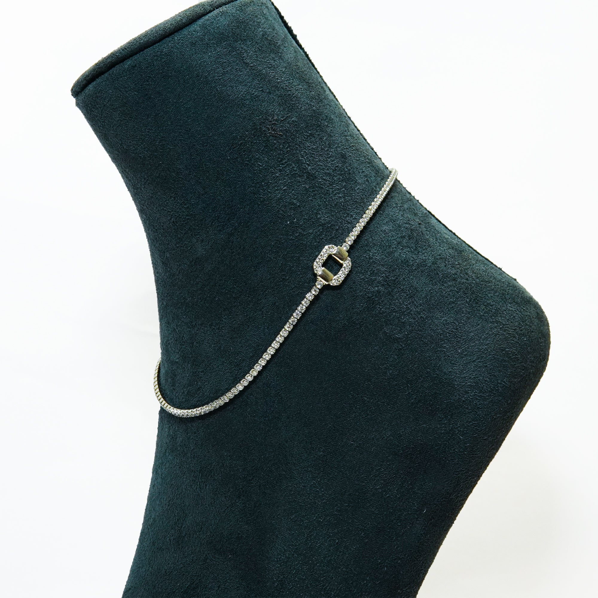 Silver Eternity Link SIngle Anklet