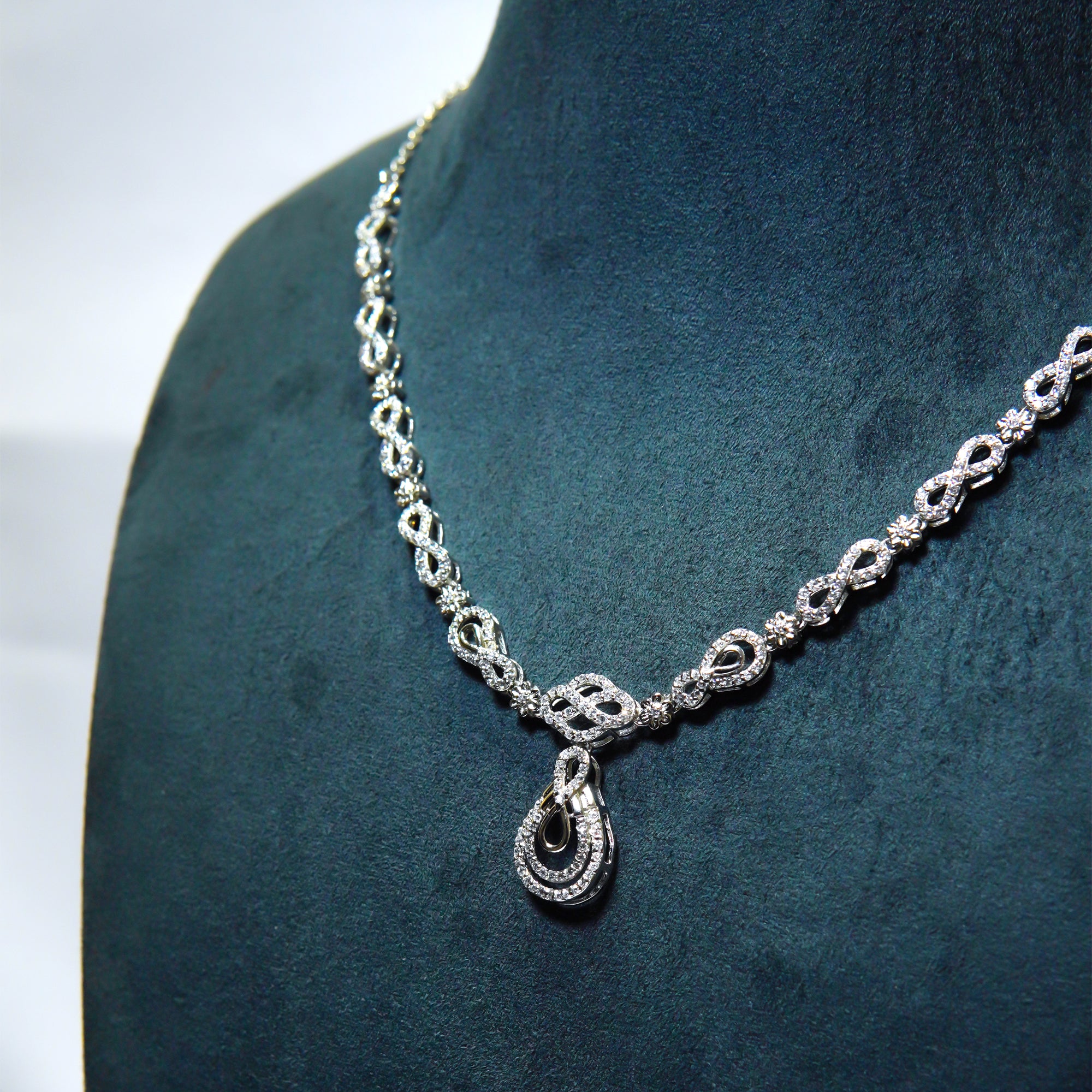Silver Pavé Artistry Necklace set