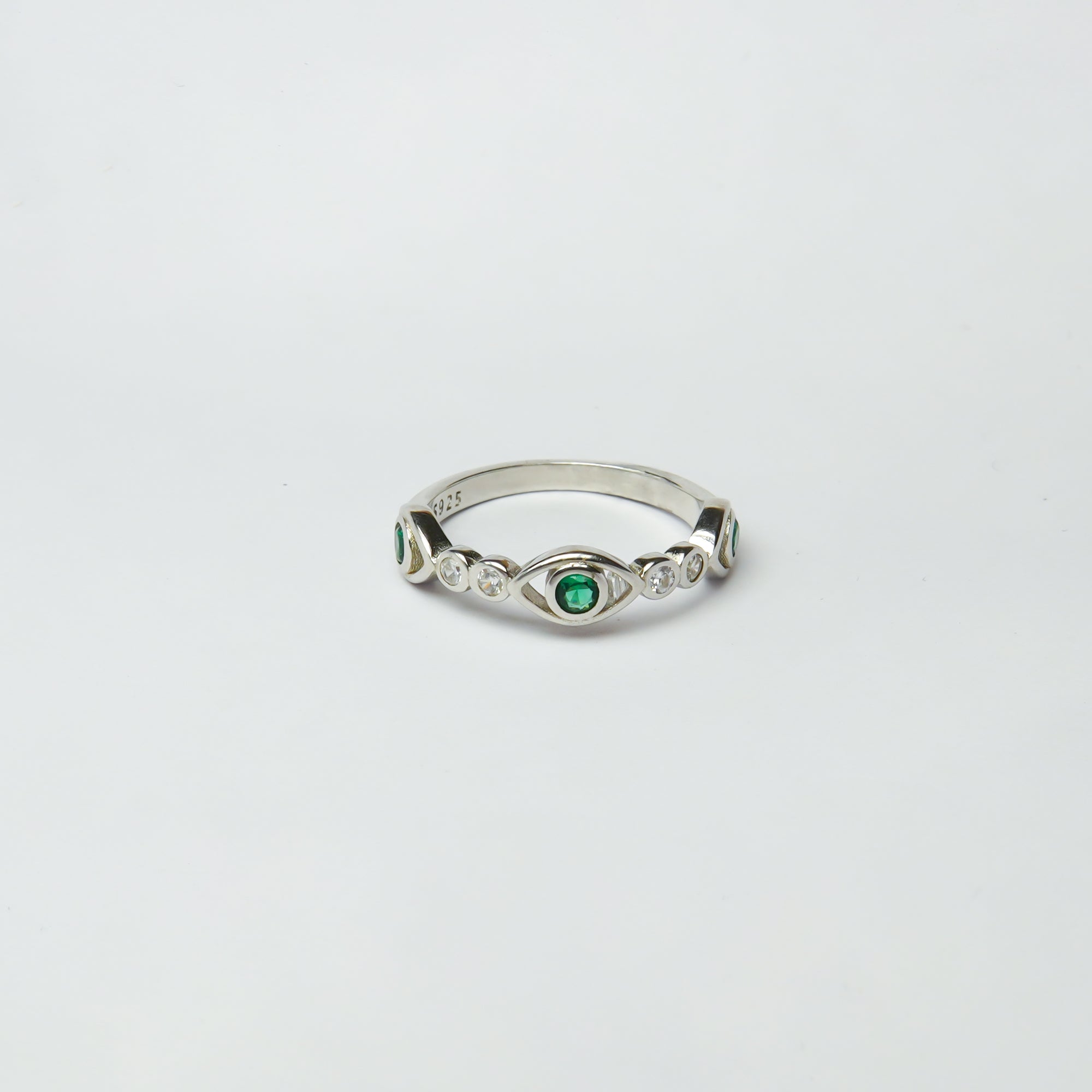 Eternity Emerald SIlver Ring