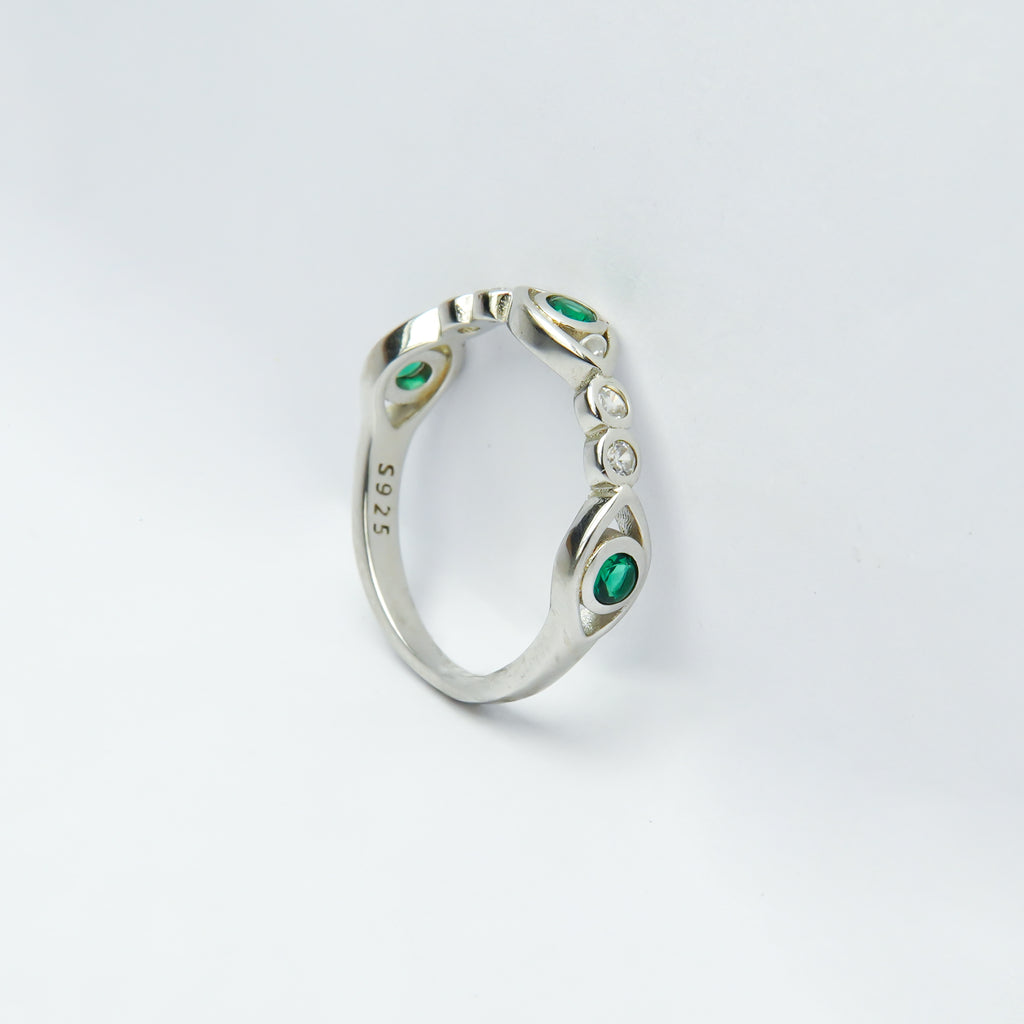 Eternity Emerald SIlver Ring