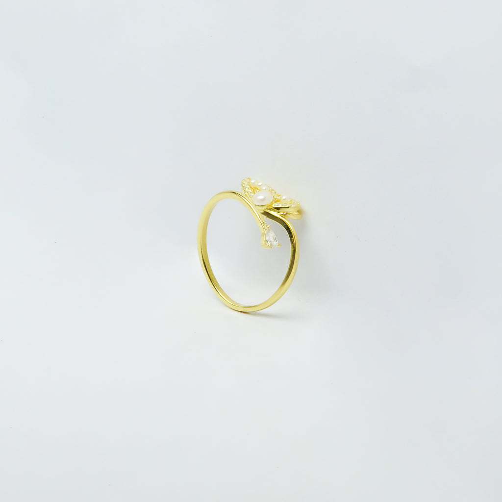 Half Butterfly Pearl open RIng
