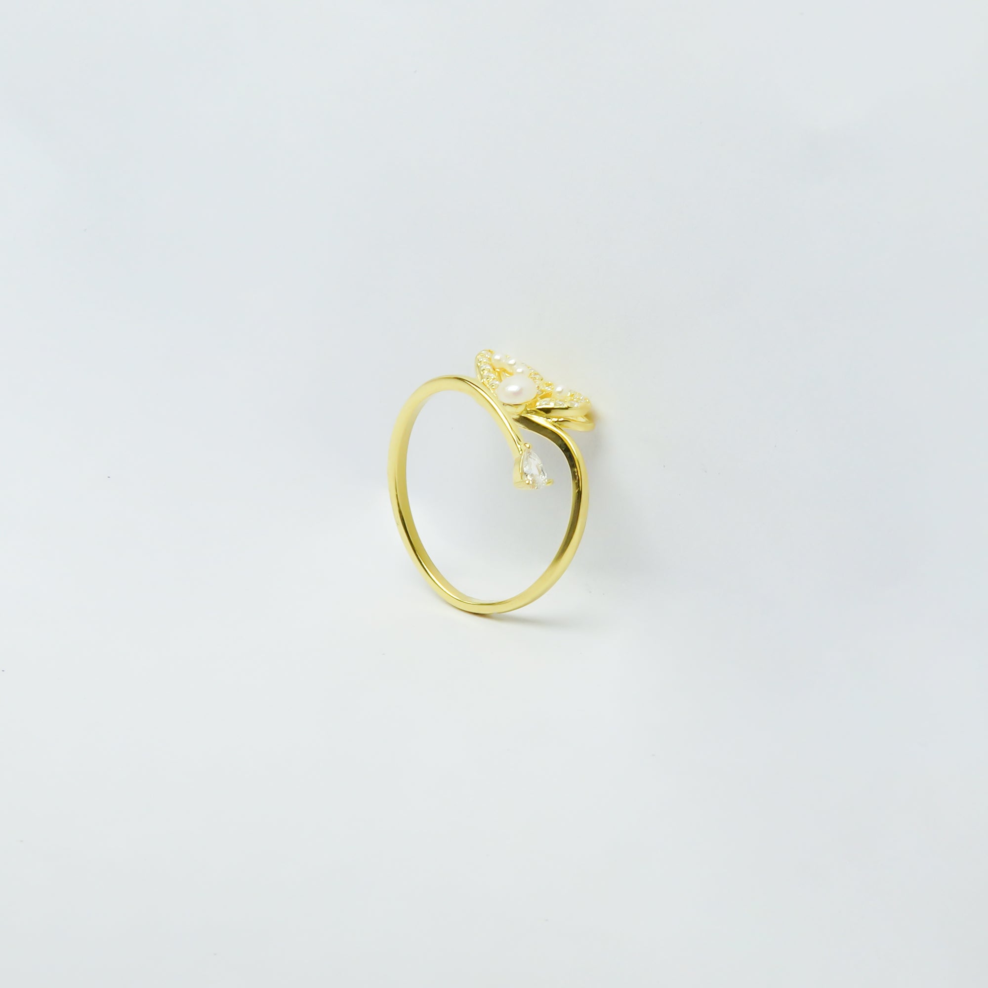 Half Butterfly Pearl open RIng