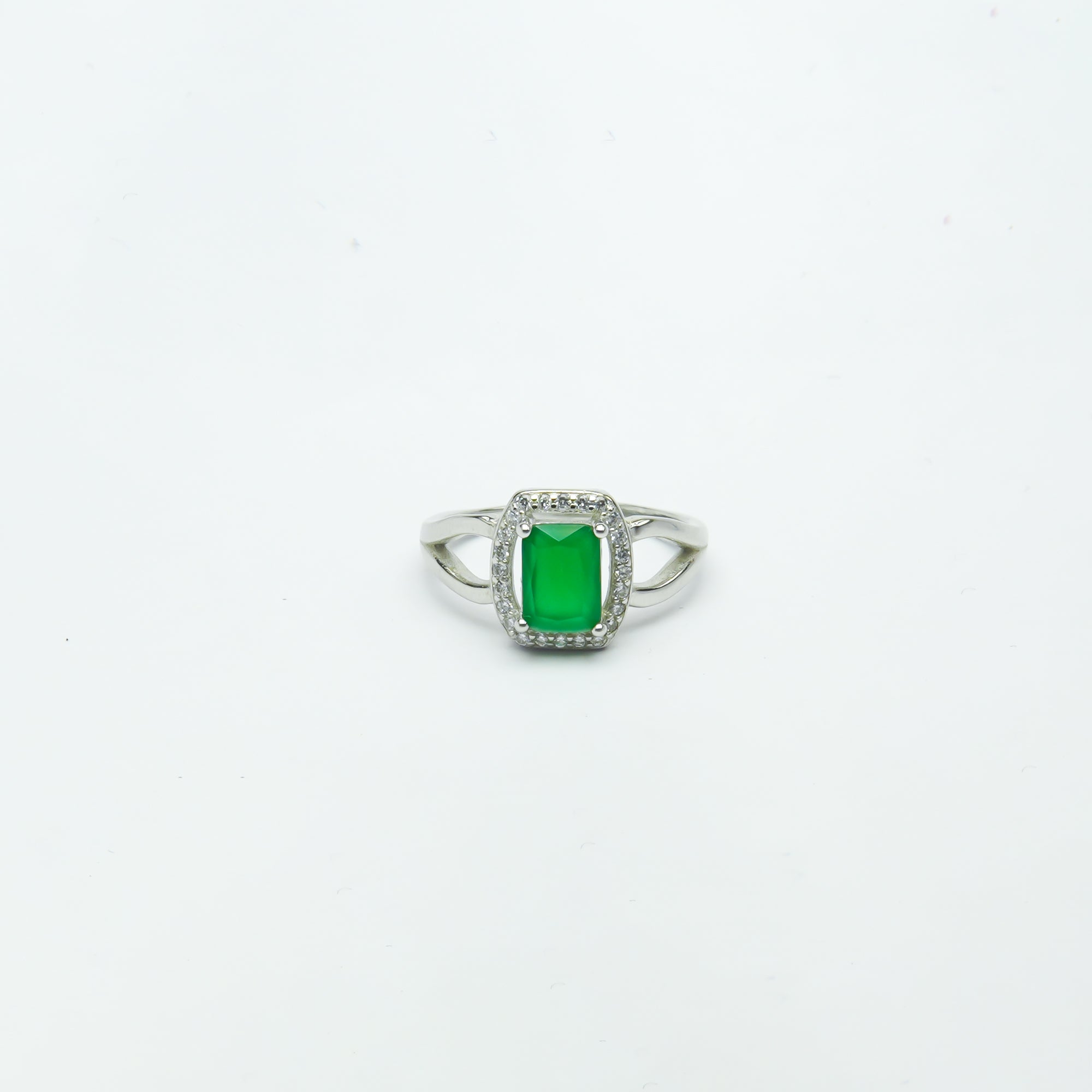 The Royale- Emerald Silver RIng