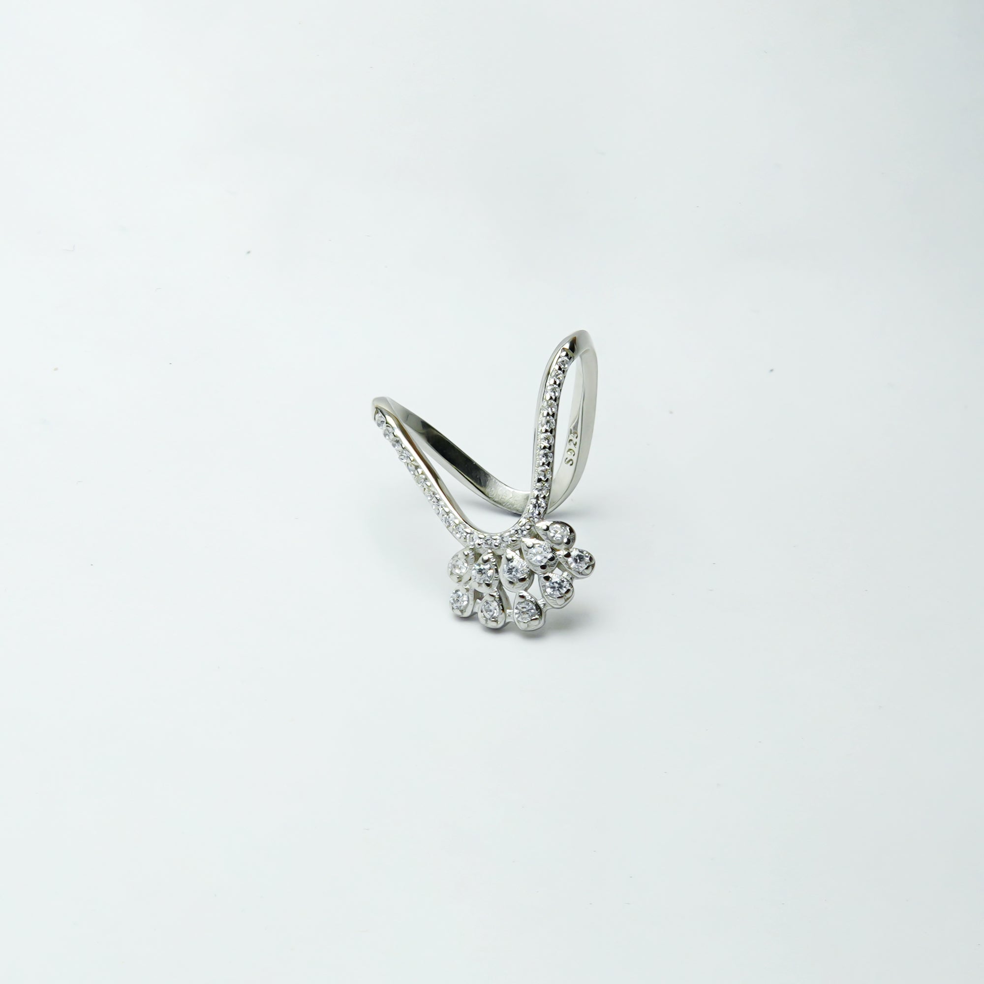 Crown Vanki Silver RIng