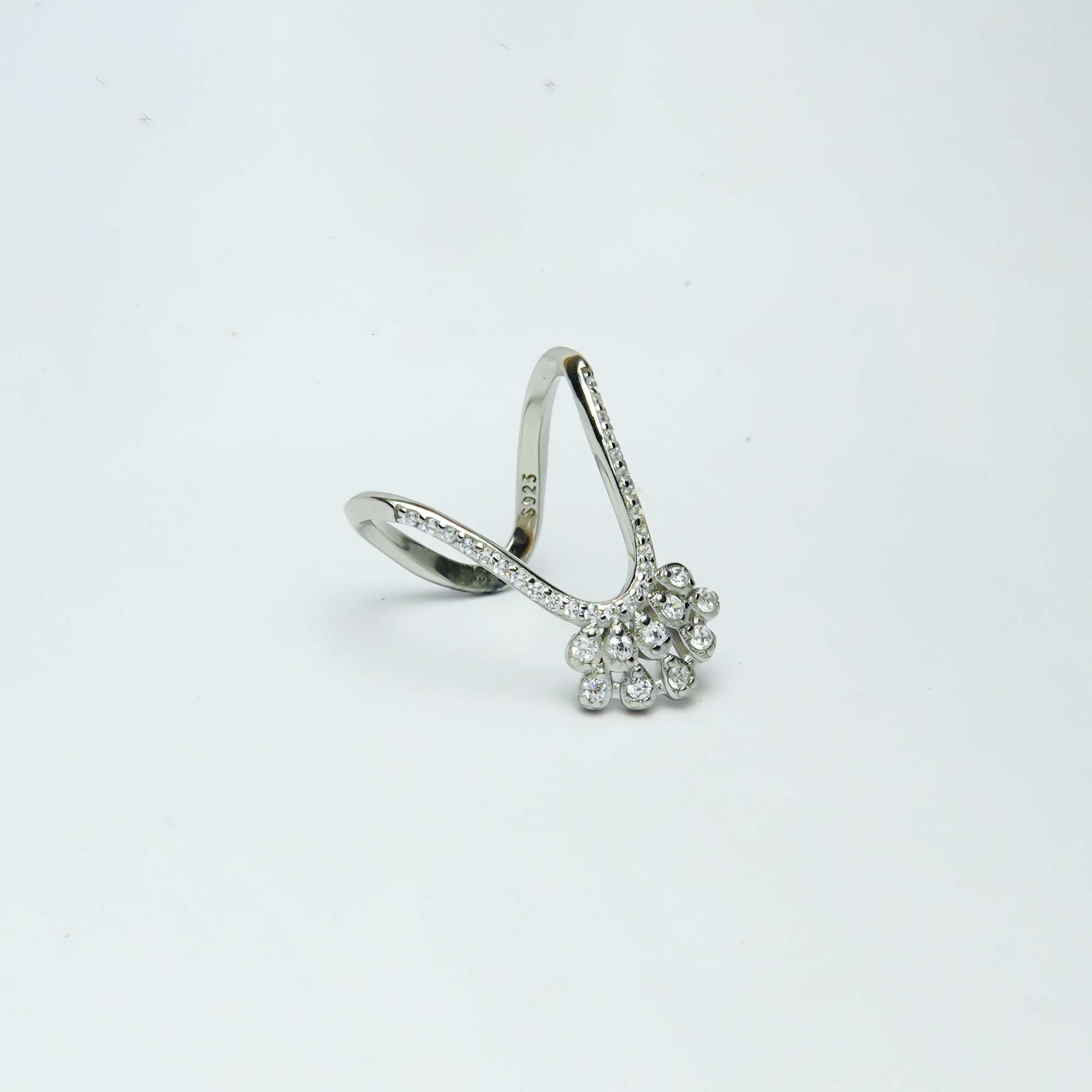 Crown Vanki Silver RIng