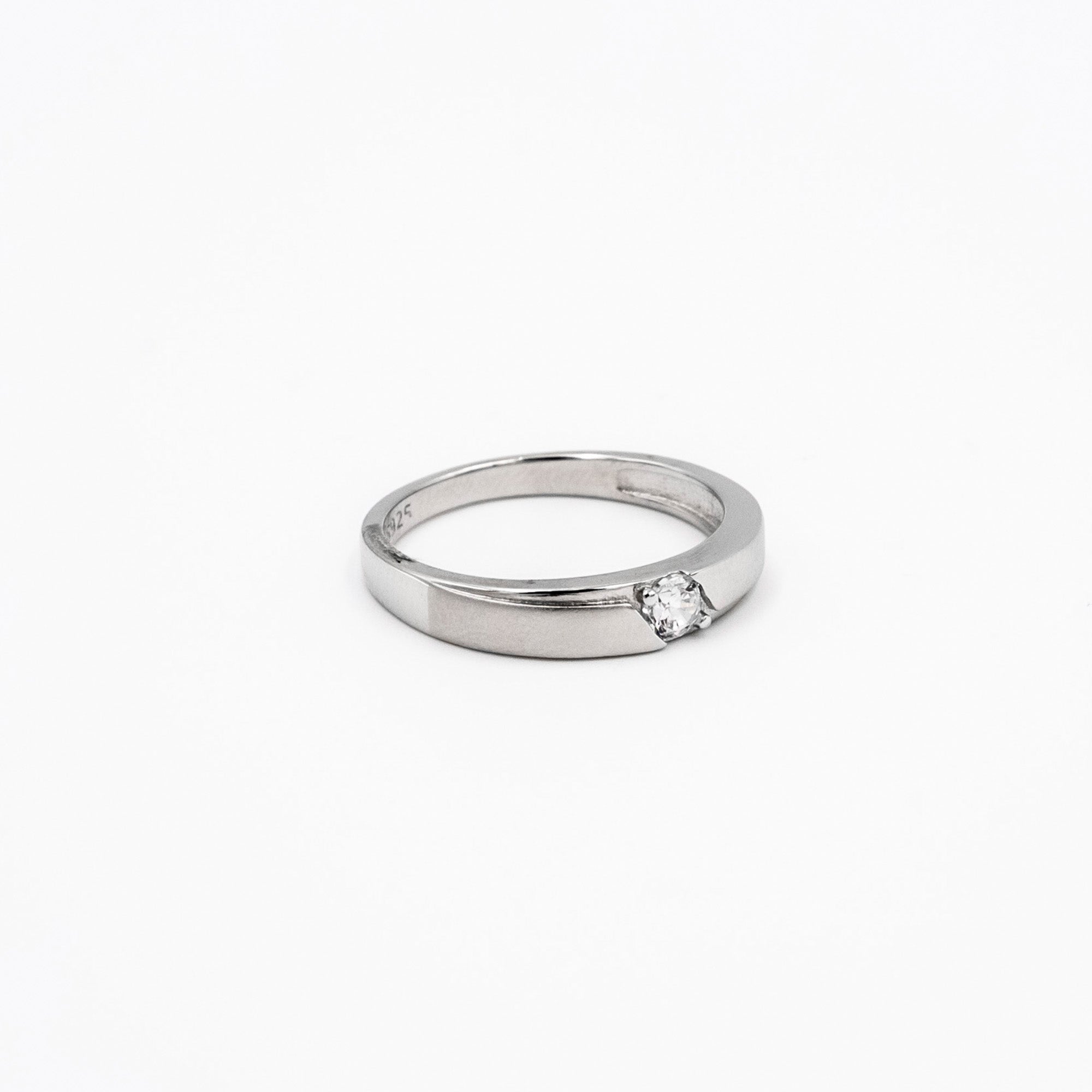 Silver Velvet Edge Ring