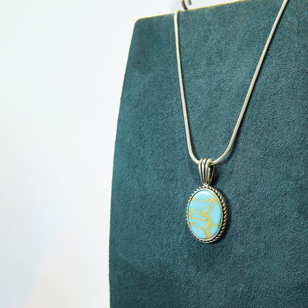Oxidised Rope Edge Tuquoise Pendant